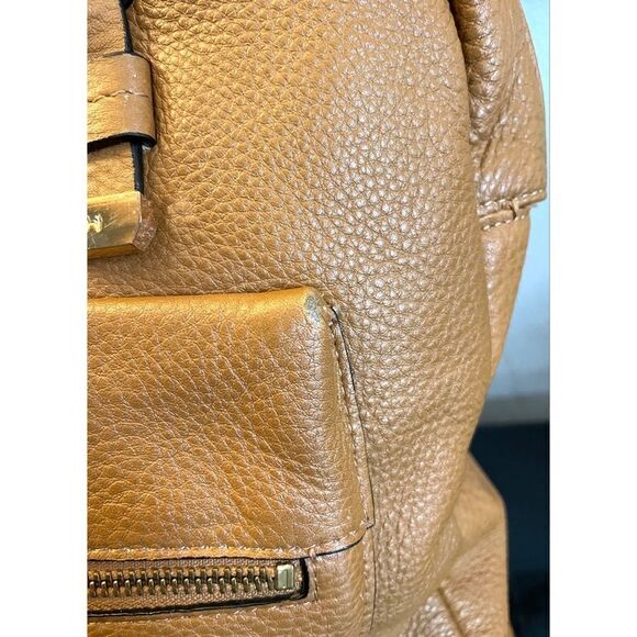 Halston Heritage Large handbag TAN Color Leather Bag Retail $495 - Picture 3 of 16